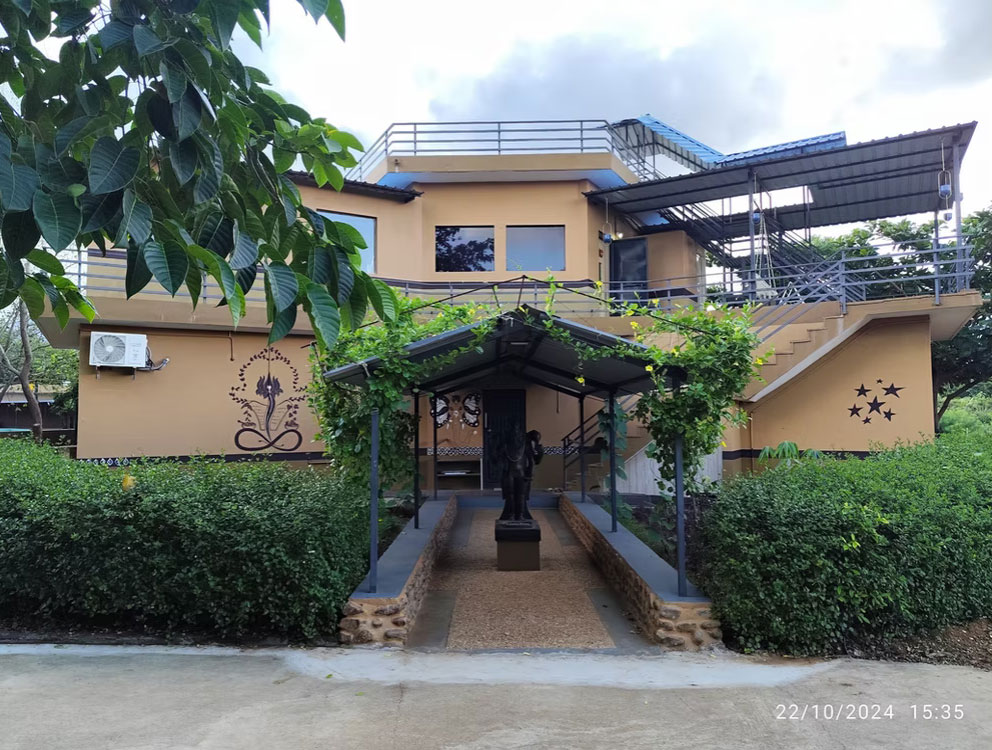 Aroghyaan Cottage campus